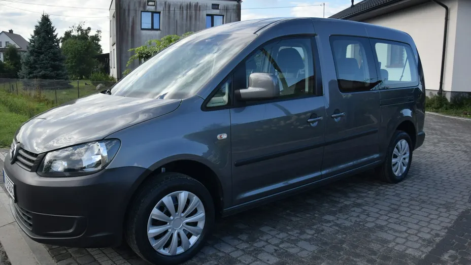 VOLKSWAGEN Caddy -