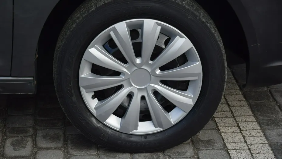 VOLKSWAGEN Caddy -