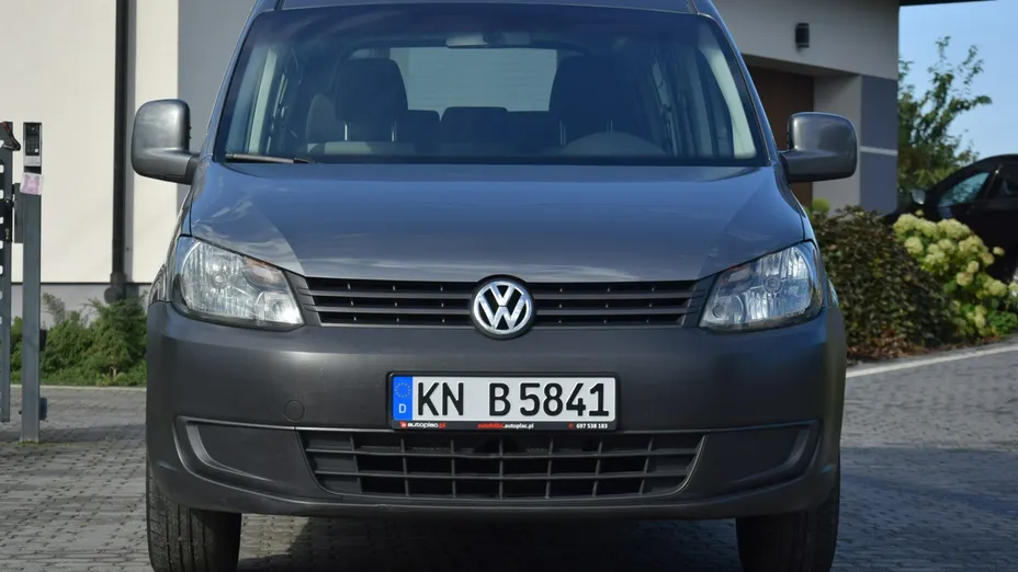 VOLKSWAGEN Caddy -