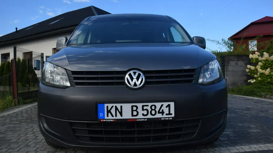 VOLKSWAGEN Caddy -