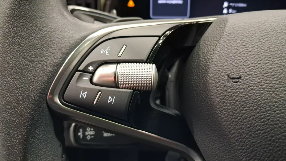 SKODA Superb -