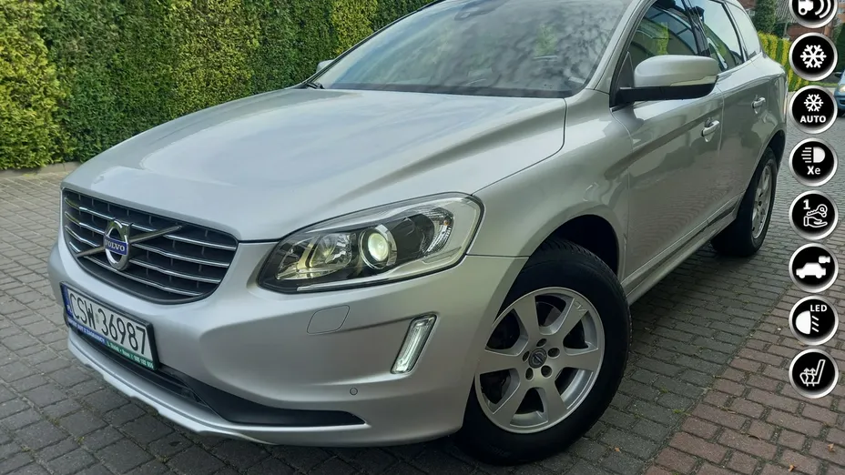 VOLVO XC60 -