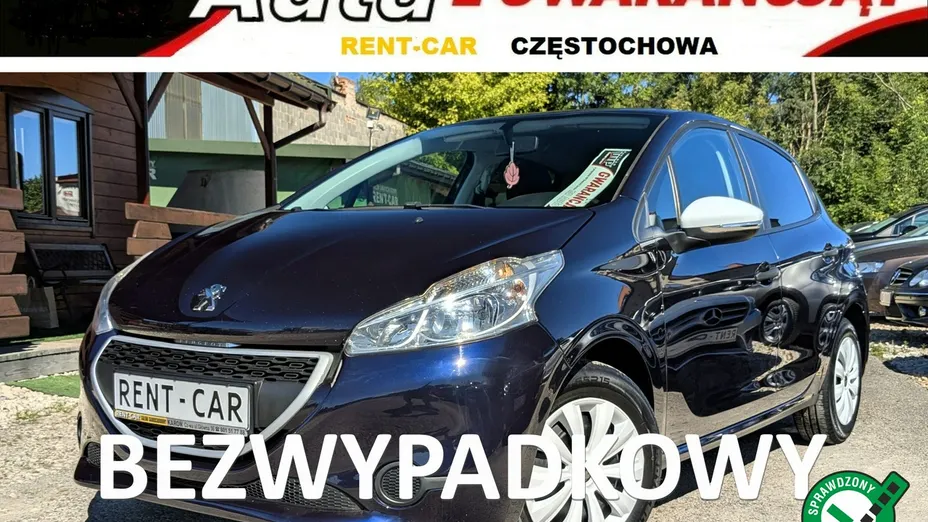 PEUGEOT 208 -