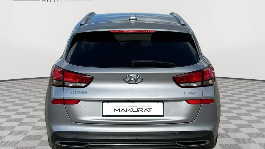 HYUNDAI i30 -