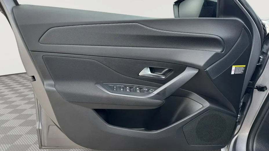 PEUGEOT 308 -