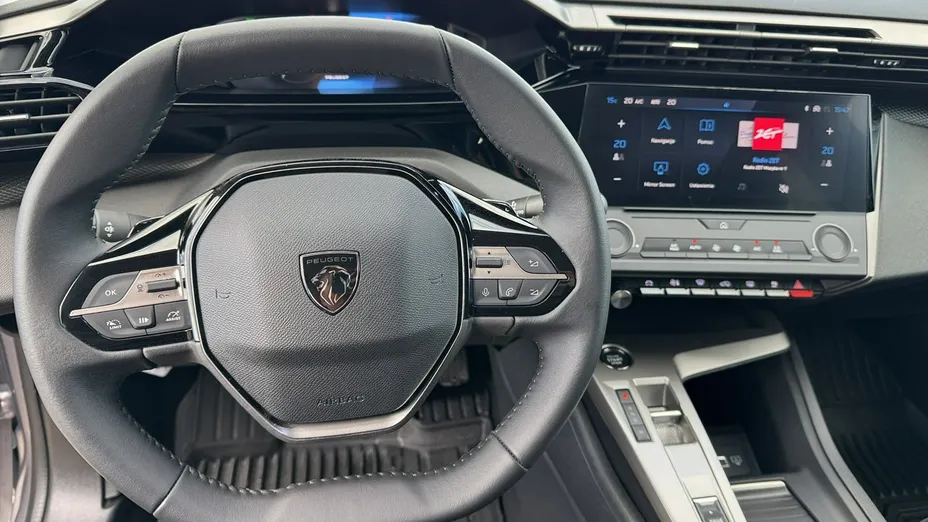 PEUGEOT 308 -