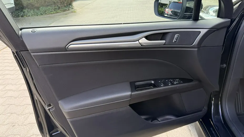 FORD Mondeo -