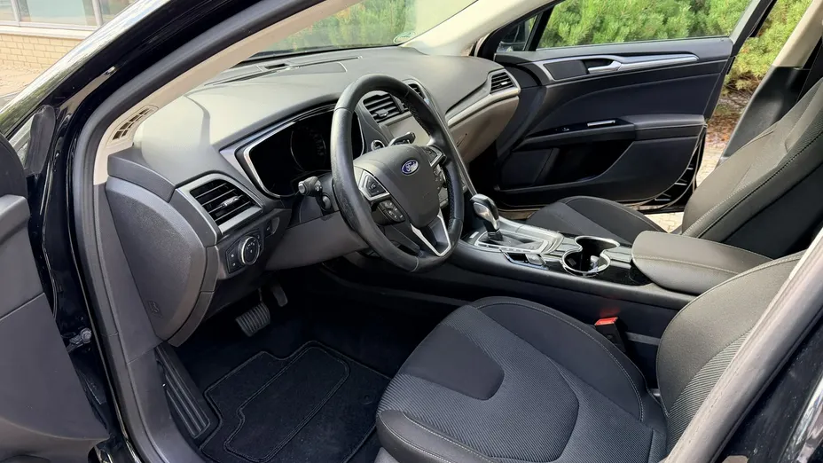 FORD Mondeo -