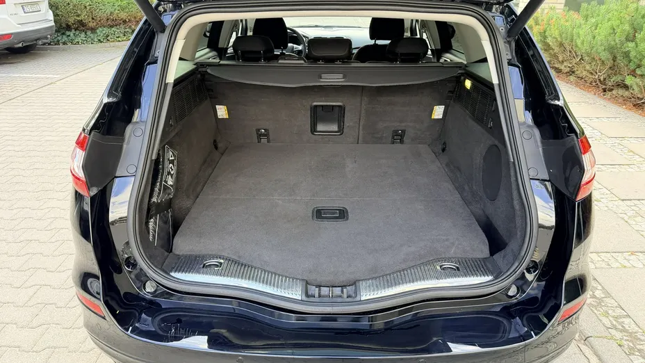 FORD Mondeo -