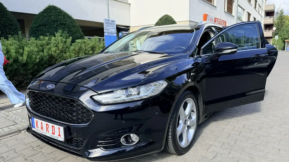 FORD Mondeo -