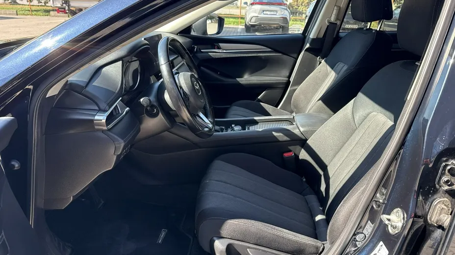 MAZDA 6 -