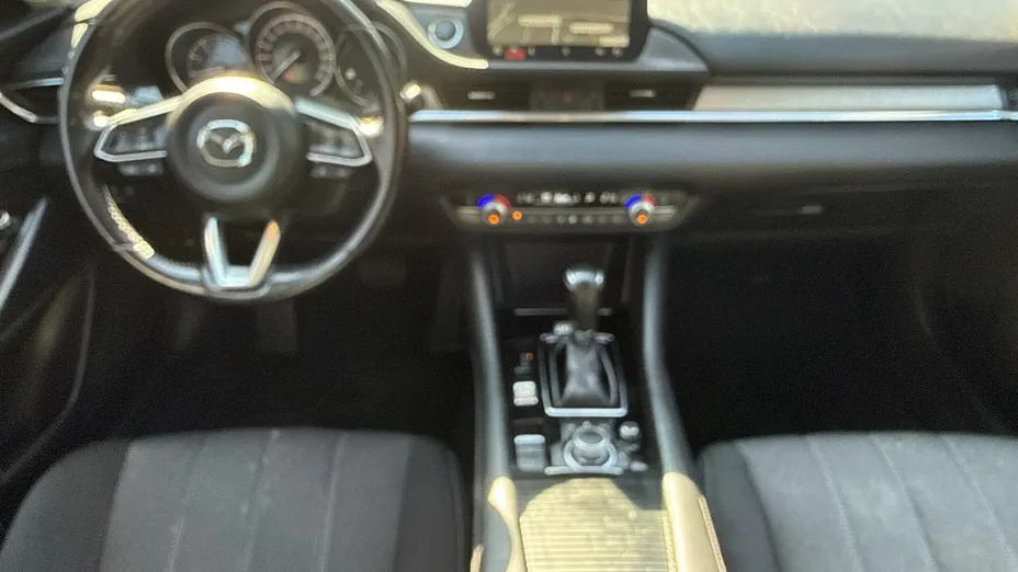 MAZDA 6 -