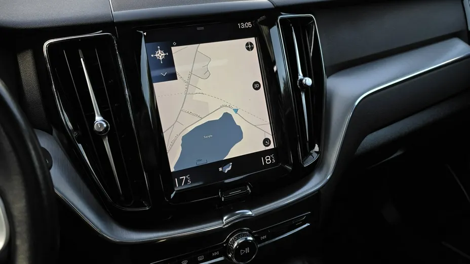 VOLVO XC60 -