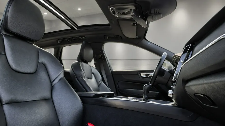 VOLVO XC60 -