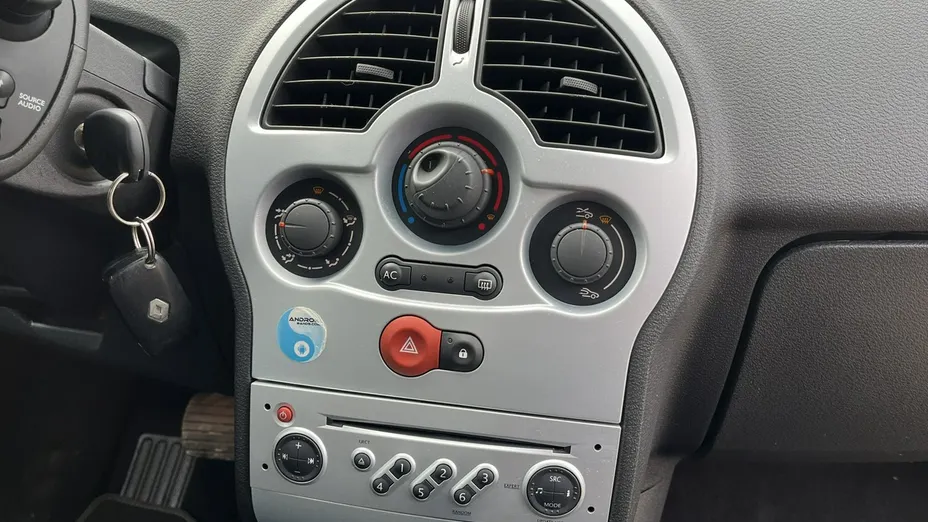 RENAULT Modus -