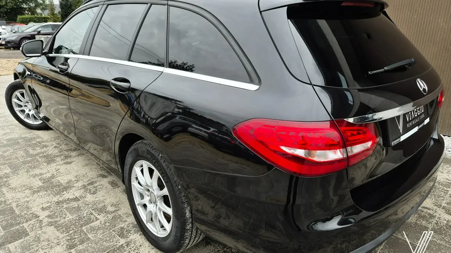 MERCEDES-BENZ C Klasa -