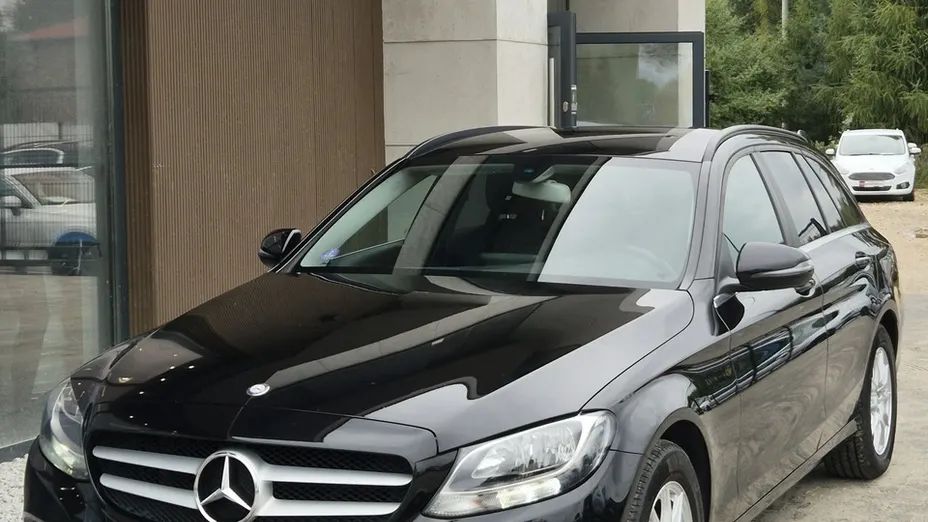 MERCEDES-BENZ C Klasa -