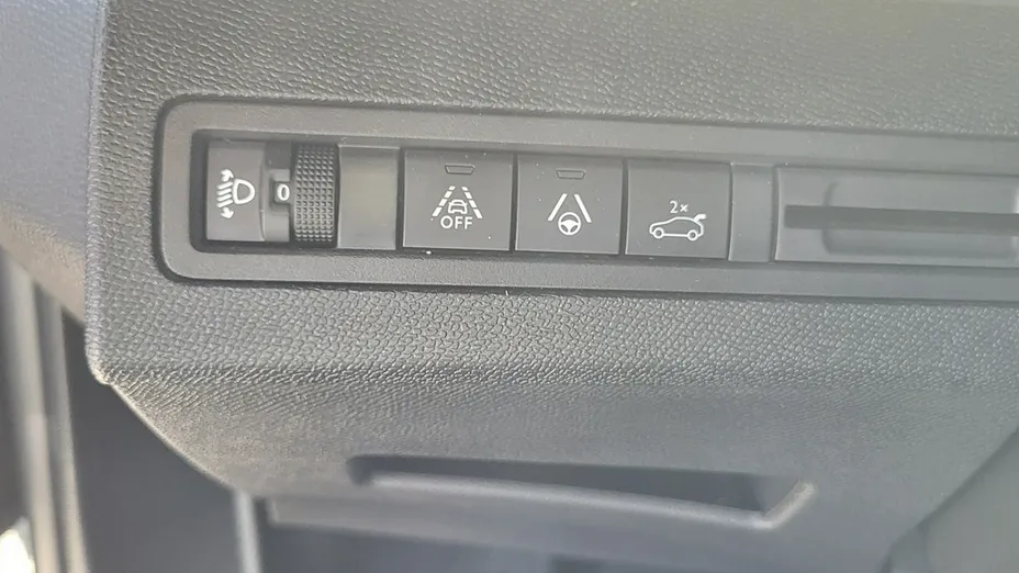PEUGEOT 3008 -
