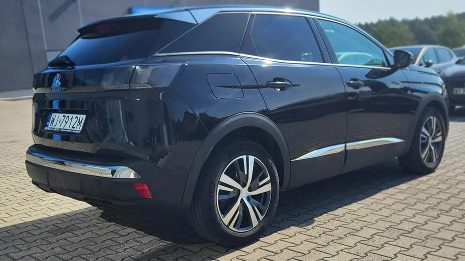 PEUGEOT 3008 -