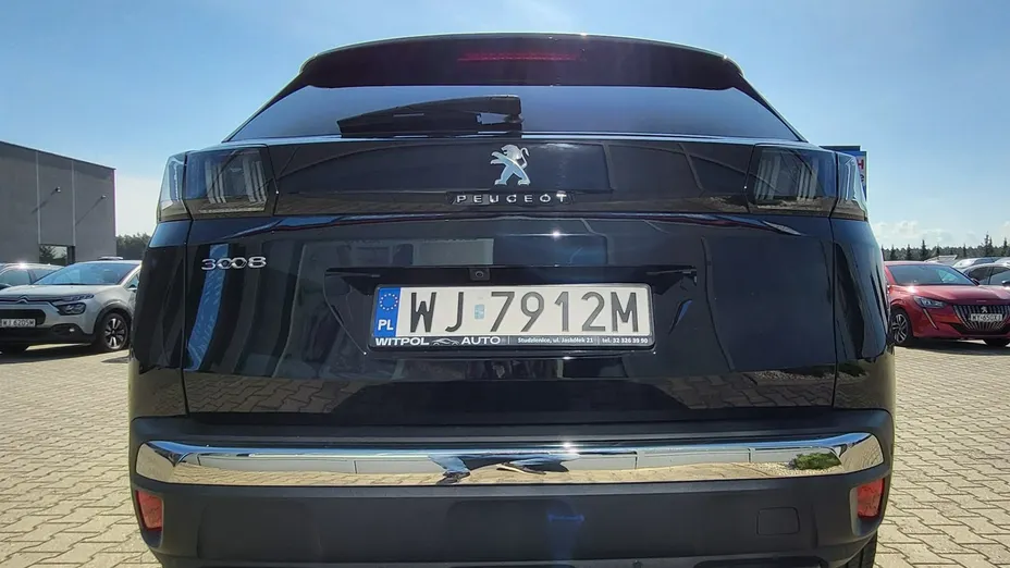 PEUGEOT 3008 -