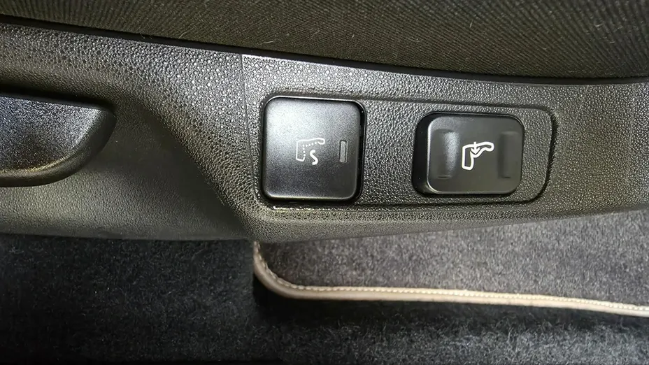 CITROEN DS4 -