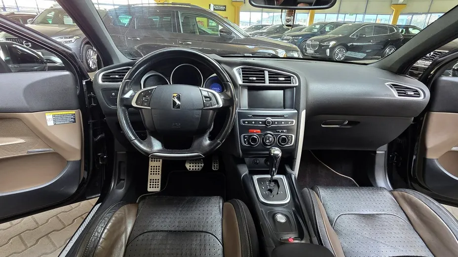 CITROEN DS4 -