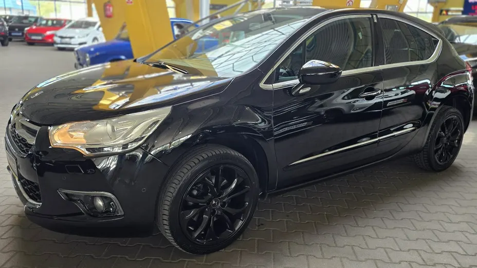 CITROEN DS4 -