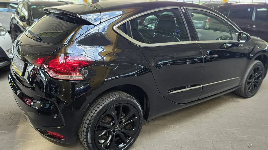 CITROEN DS4 -