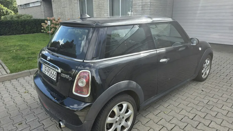 MINI Cooper -