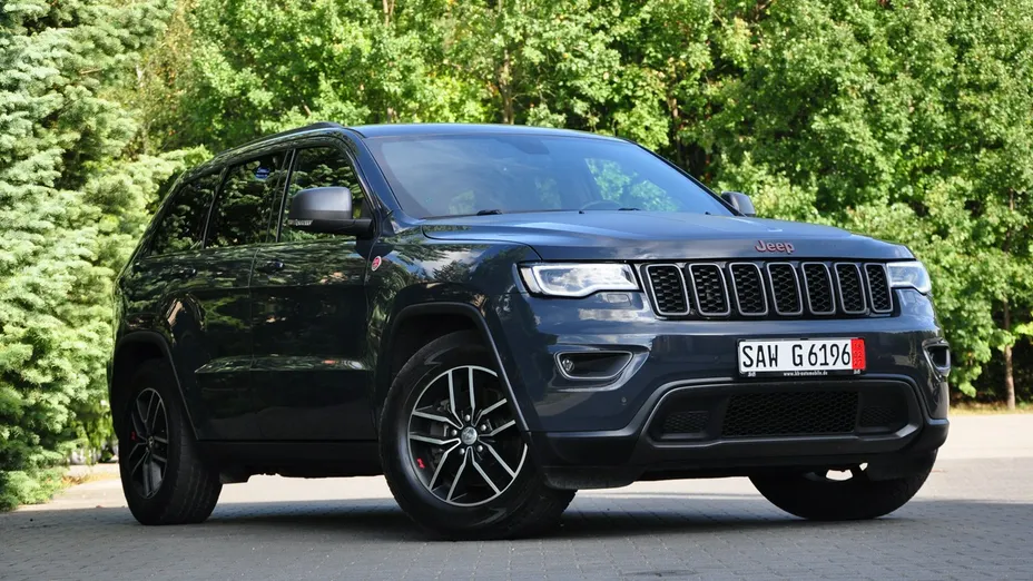 JEEP Grand Cherokee -