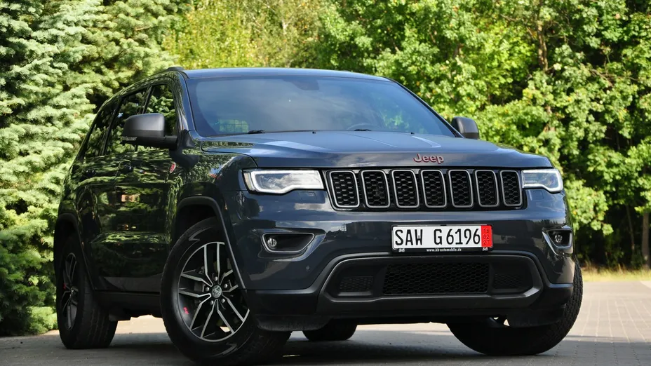 JEEP Grand Cherokee -