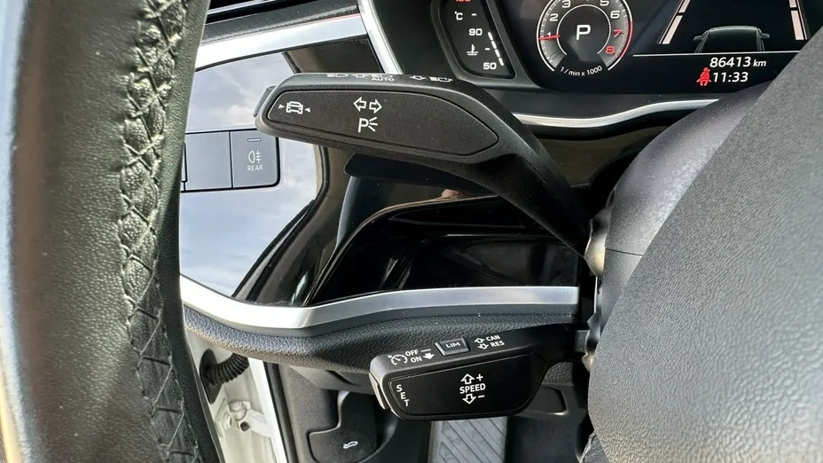 AUDI Q3 -