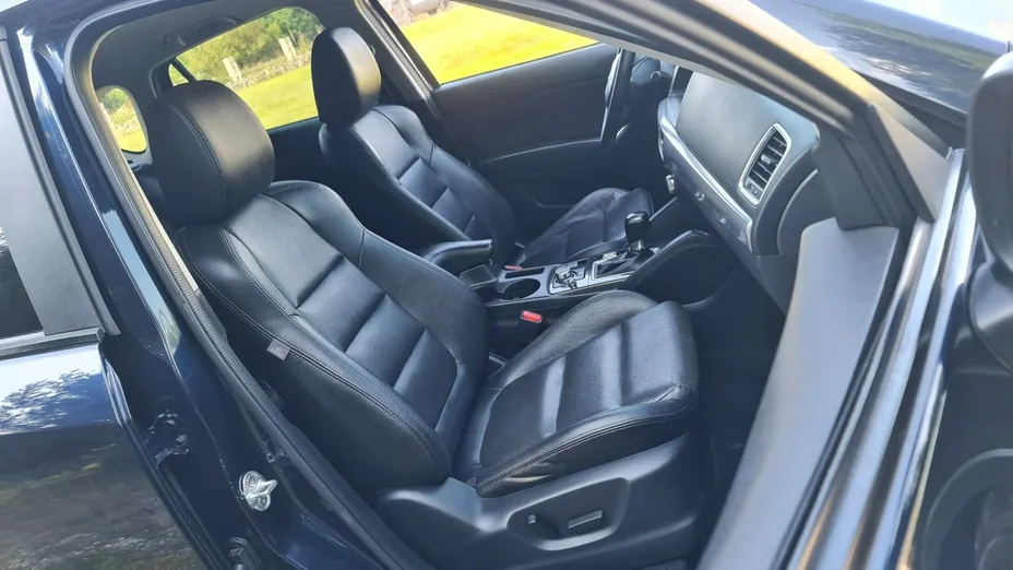 MAZDA CX-5 -