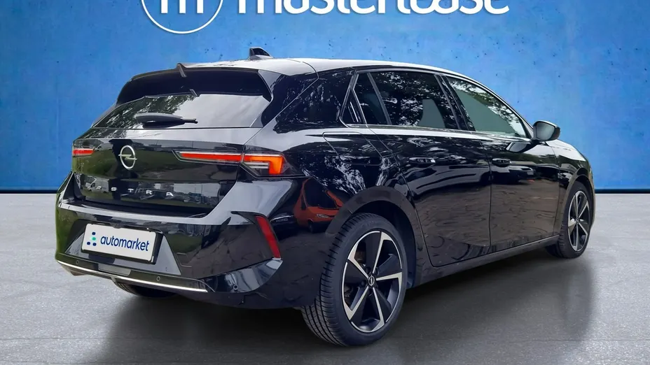 OPEL Astra -
