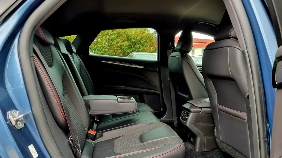 FORD Mondeo -