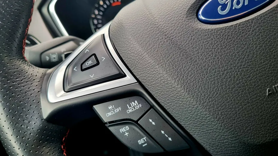 FORD Mondeo -