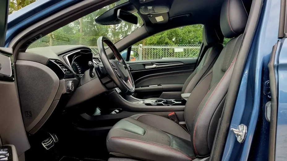FORD Mondeo -