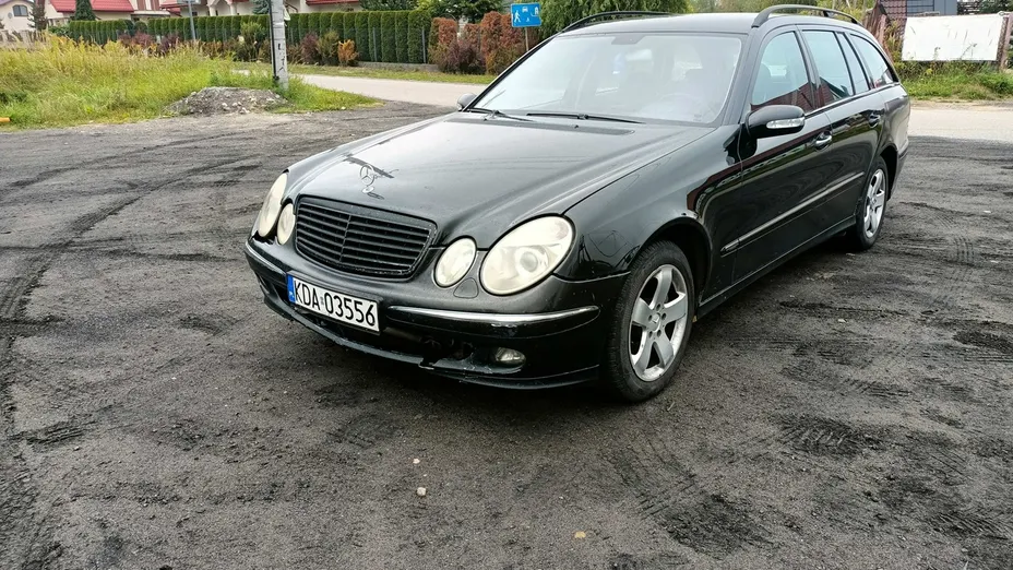 MERCEDES-BENZ E Klasa -