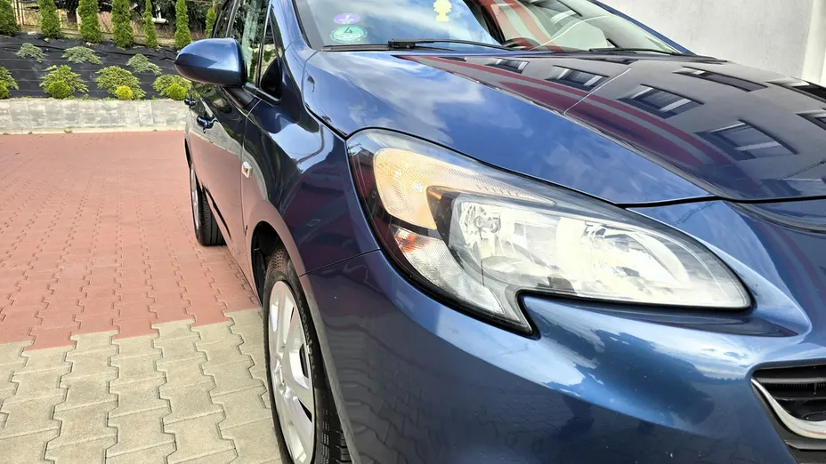 OPEL Corsa -