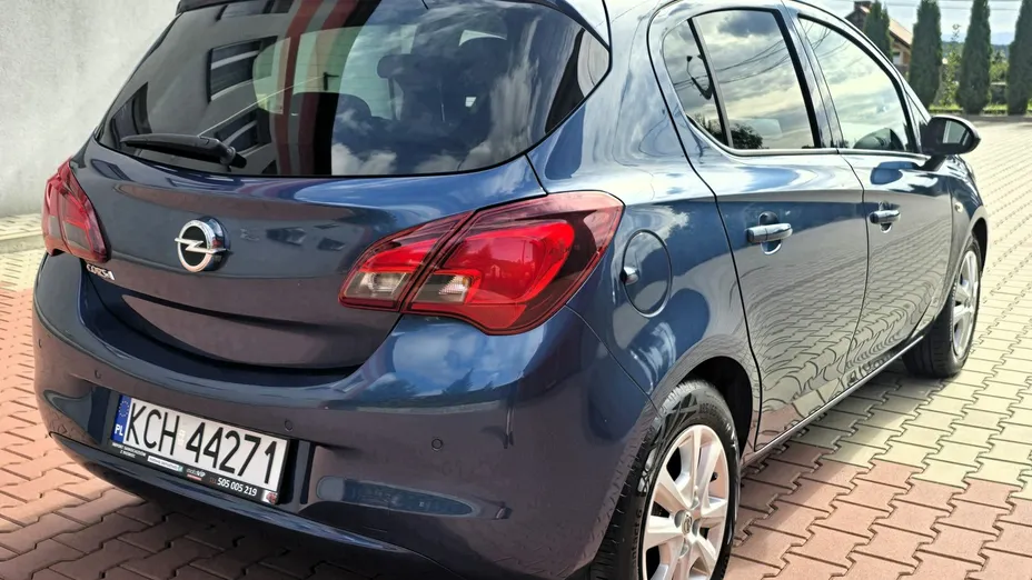 OPEL Corsa -