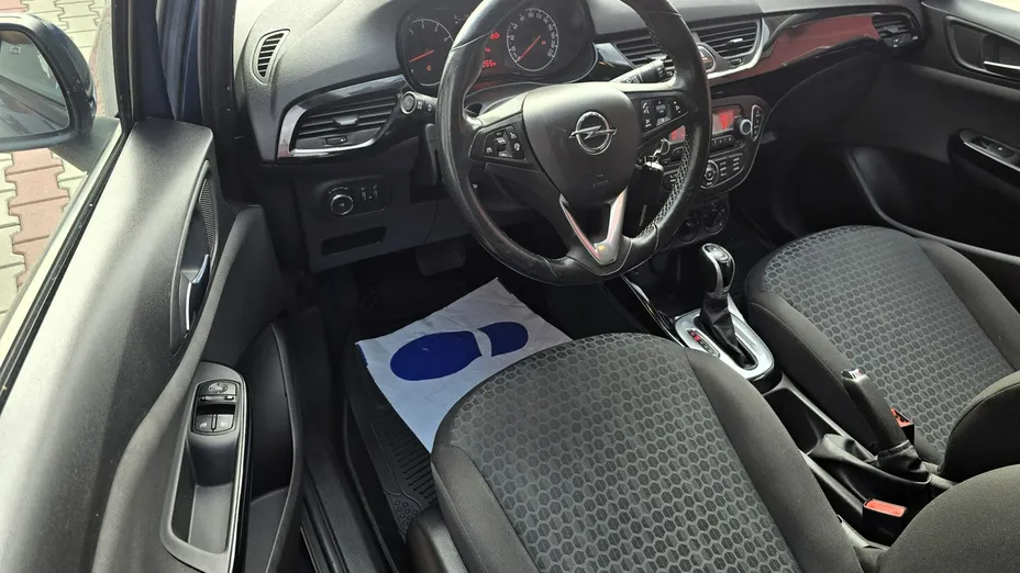 OPEL Corsa -