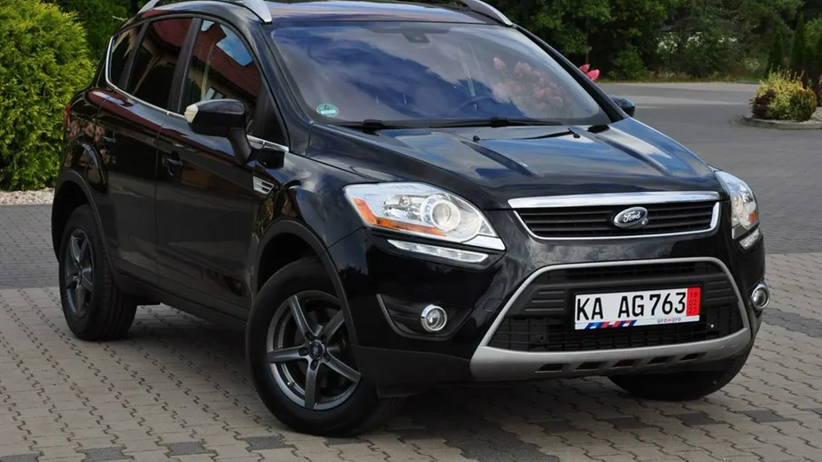 FORD Kuga -