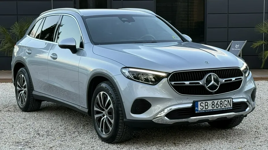 MERCEDES-BENZ GLC -