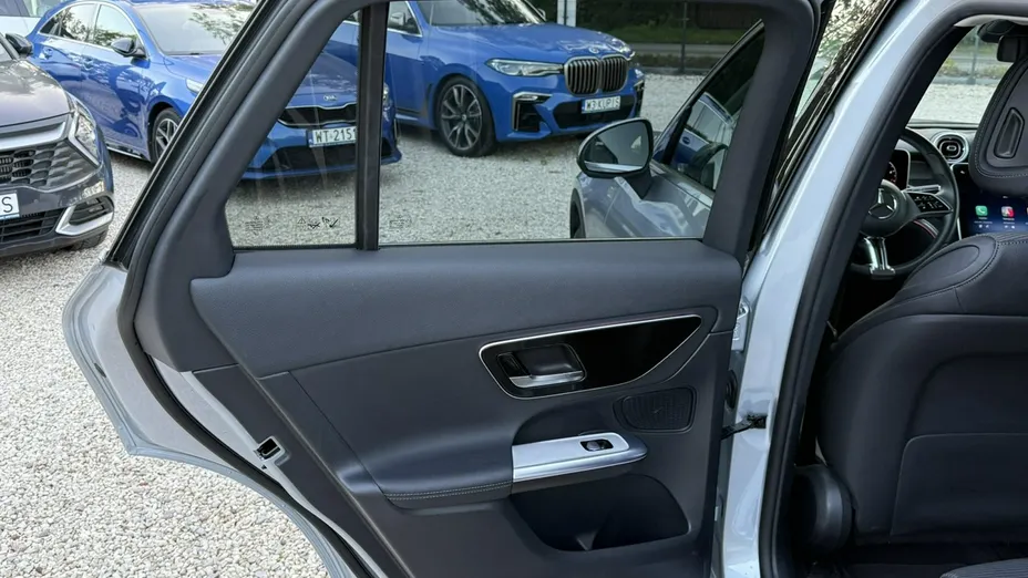 MERCEDES-BENZ GLC -