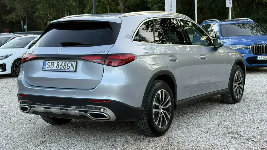 MERCEDES-BENZ GLC -