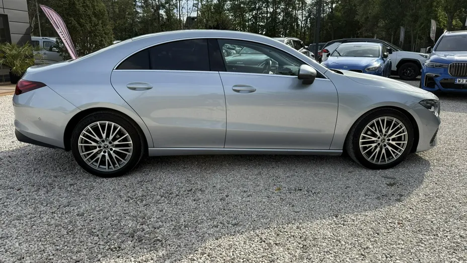 MERCEDES-BENZ CLA -