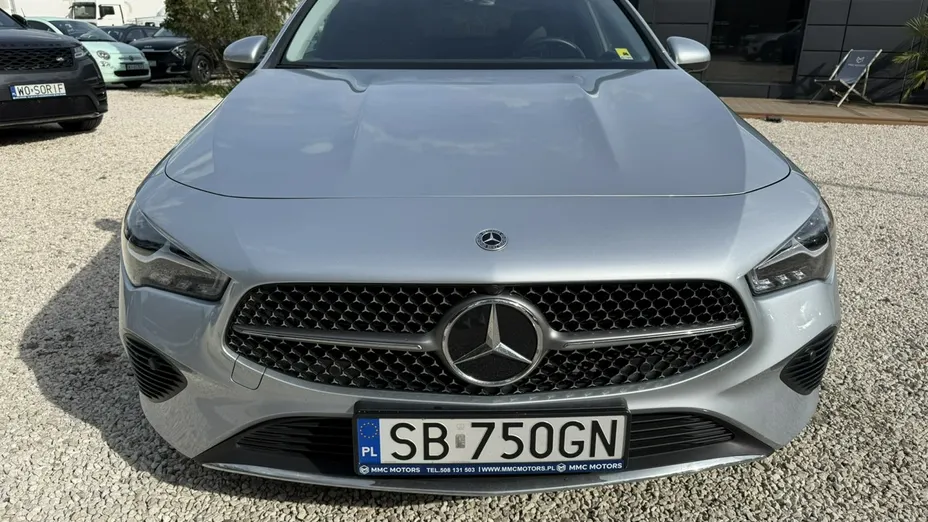 MERCEDES-BENZ CLA -