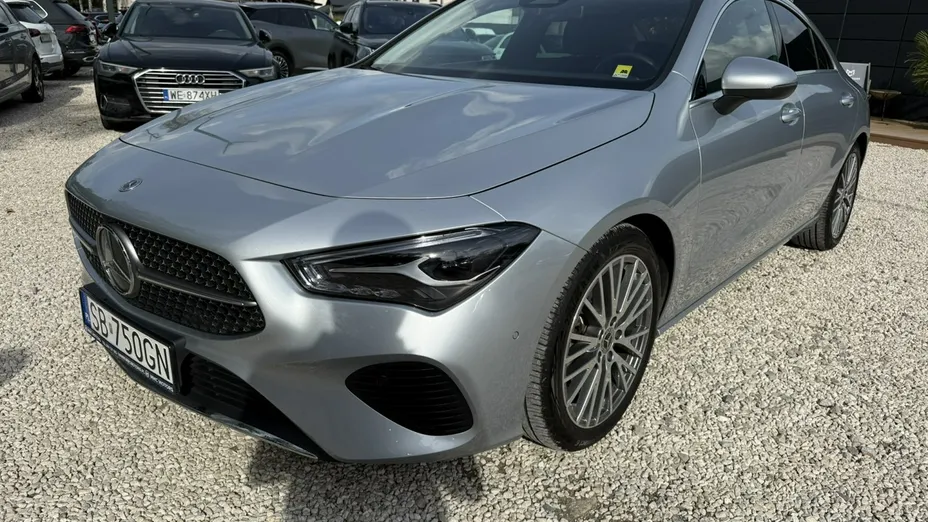 MERCEDES-BENZ CLA -