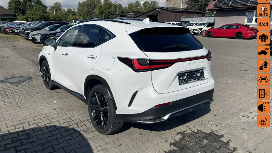 LEXUS NX -