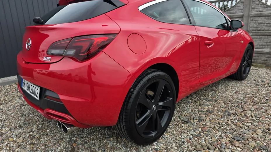 OPEL Astra -